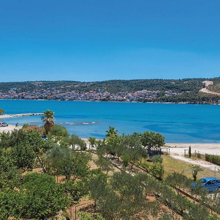 3 Bedroom Gorgeous Apartment In Trogir Eksteriør bilde