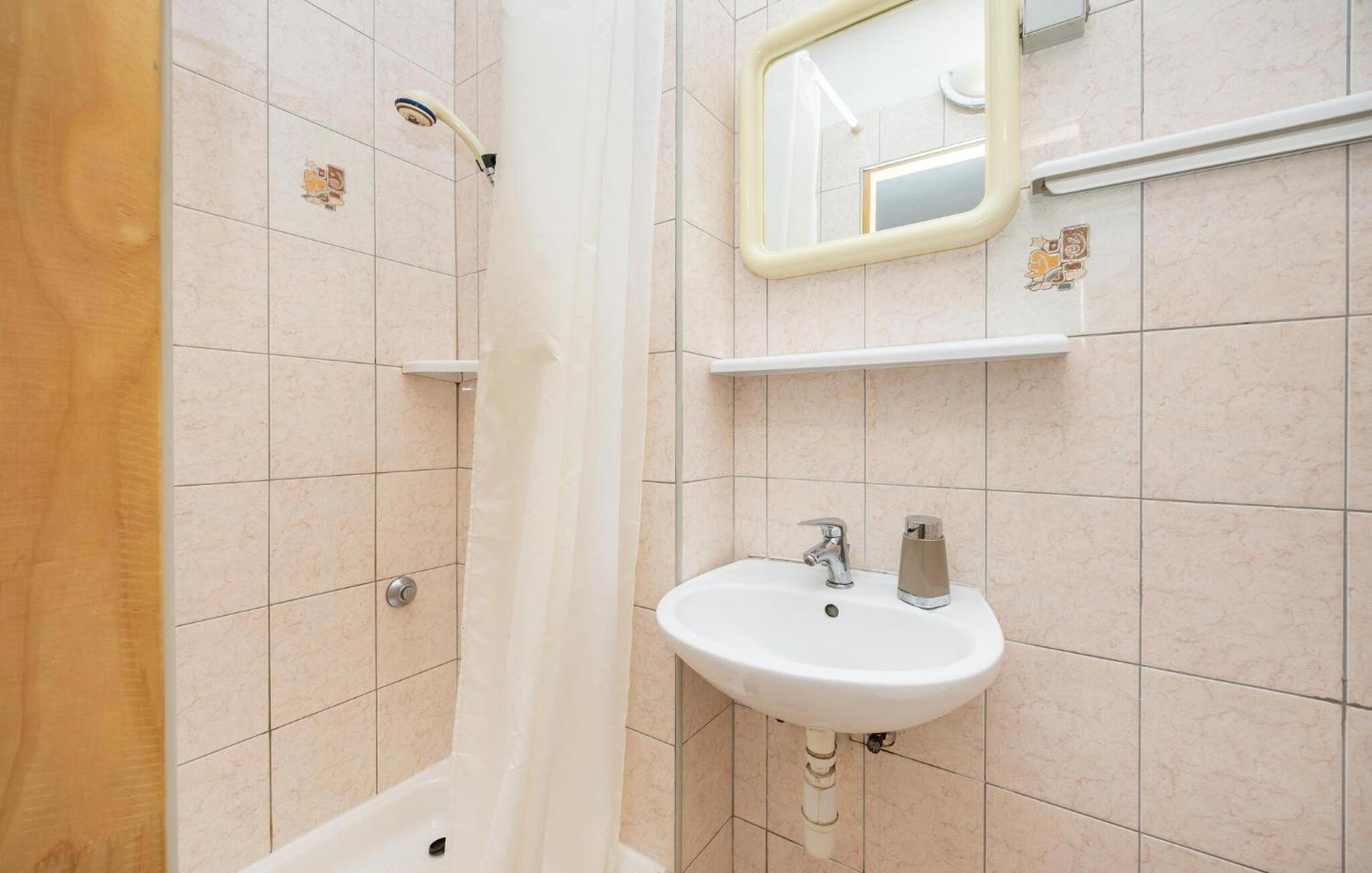 3 Bedroom Gorgeous Apartment In Trogir Eksteriør bilde